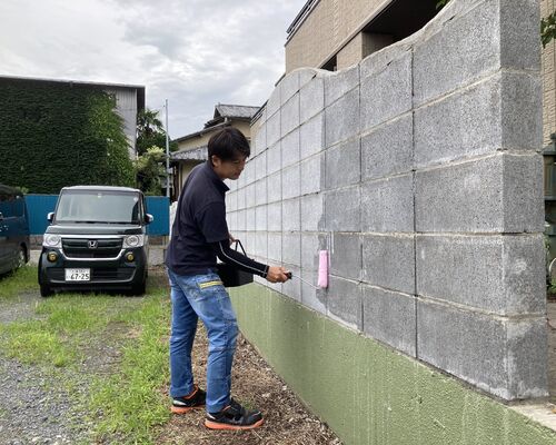 5F0DB0C5-4E3B-4685-853D-B486081D4BA5